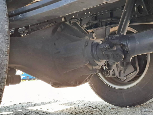 いすゞエルフアルミバン小型（2t・3t）[写真35]