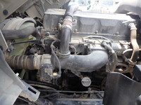 UDトラックスクオントレーラーヘッド（トラクターヘッド）大型（10t）[写真26]