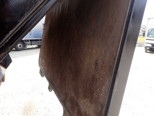 東急その他の車種土砂ダンプトレーラー大型（10t）[写真32]