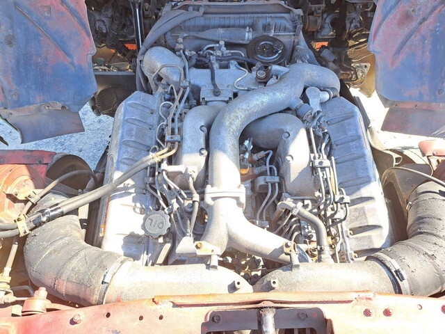 日野プロフィアトレーラーヘッド（トラクターヘッド）大型（10t）[写真20]