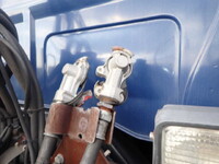 日野プロフィアトレーラーヘッド（トラクターヘッド）大型（10t）[写真24]