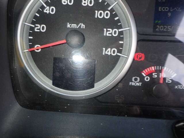 日野プロフィアトレーラーヘッド（トラクターヘッド）大型（10t）[写真32]