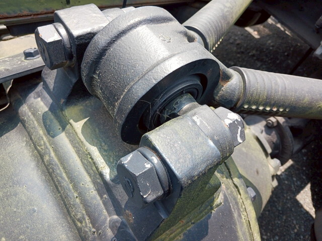 UDトラックスクオントレーラーヘッド（トラクターヘッド）大型（10t）[写真27]