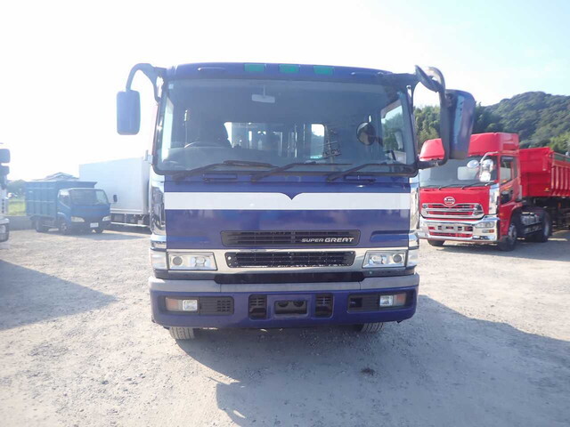 三菱ふそうスーパーグレートトレーラーヘッド（トラクターヘッド）大型（10t）[写真05]