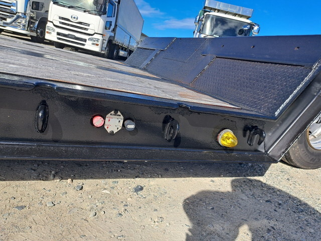 その他のメーカーその他の車種トレーラー（セミトレーラー）大型（10t）[写真11]