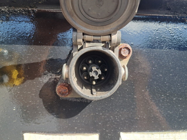 その他のメーカーその他の車種トレーラー（セミトレーラー）大型（10t）[写真23]