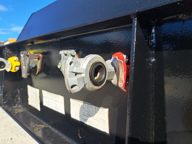 その他のメーカーその他の車種トレーラー（セミトレーラー）大型（10t）[写真25]