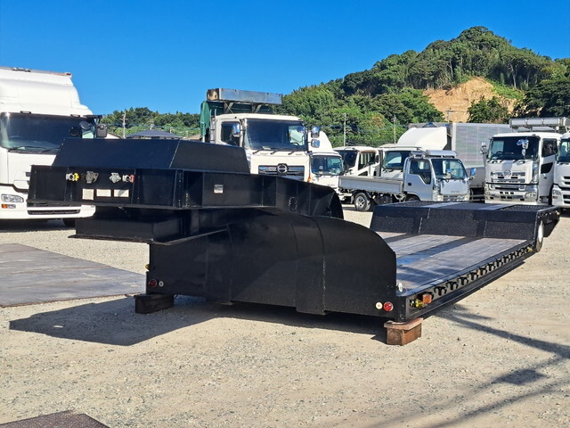 その他のメーカーその他の車種トレーラー（セミトレーラー）大型（10t）[写真03]
