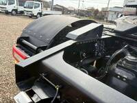 UDトラックスクオントレーラーヘッド（トラクターヘッド）大型（10t）[写真10]