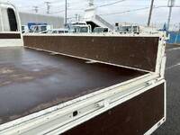 日野デュトロ平ボディ小型（2t・3t）[写真11]