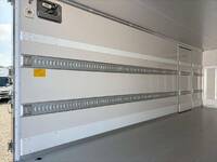 三菱ふそうファイター冷凍車（冷蔵車）中型（4t）[写真09]