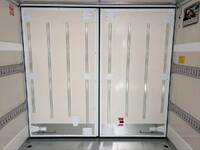 三菱ふそうファイター冷凍車（冷蔵車）中型（4t）[写真10]