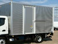 三菱ふそうキャンターアルミバン小型（2t・3t）[写真06]