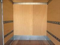 三菱ふそうキャンターアルミバン小型（2t・3t）[写真07]