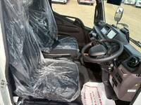 三菱ふそうキャンター冷凍車（冷蔵車）小型（2t・3t）[写真18]