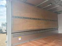 三菱ふそうキャンターアルミウイング小型（2t・3t）[写真10]