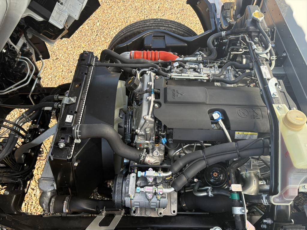 三菱ふそうキャンター冷凍車（冷蔵車）小型（2t・3t）[写真16]