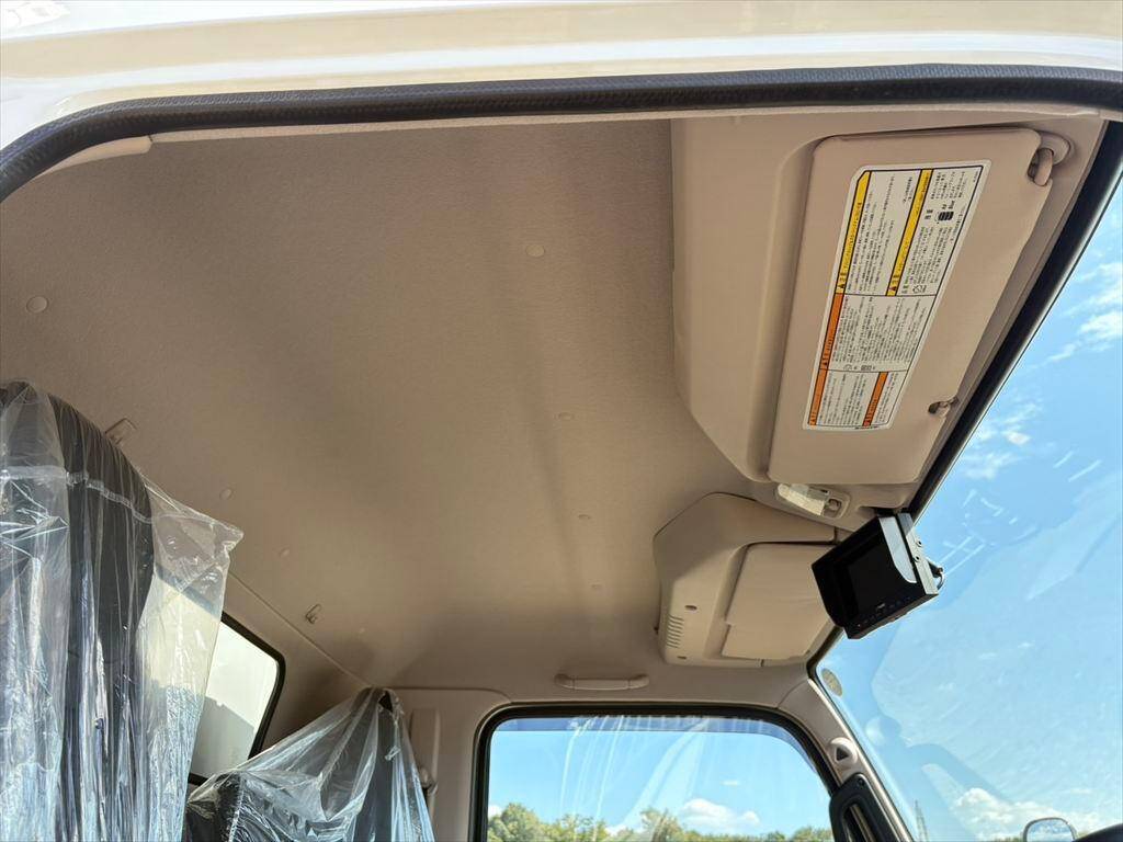 三菱ふそうキャンター冷凍車（冷蔵車）小型（2t・3t）[写真21]