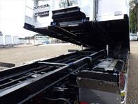 三菱ふそうスーパーグレートセーフティローダー大型（10t）[写真15]