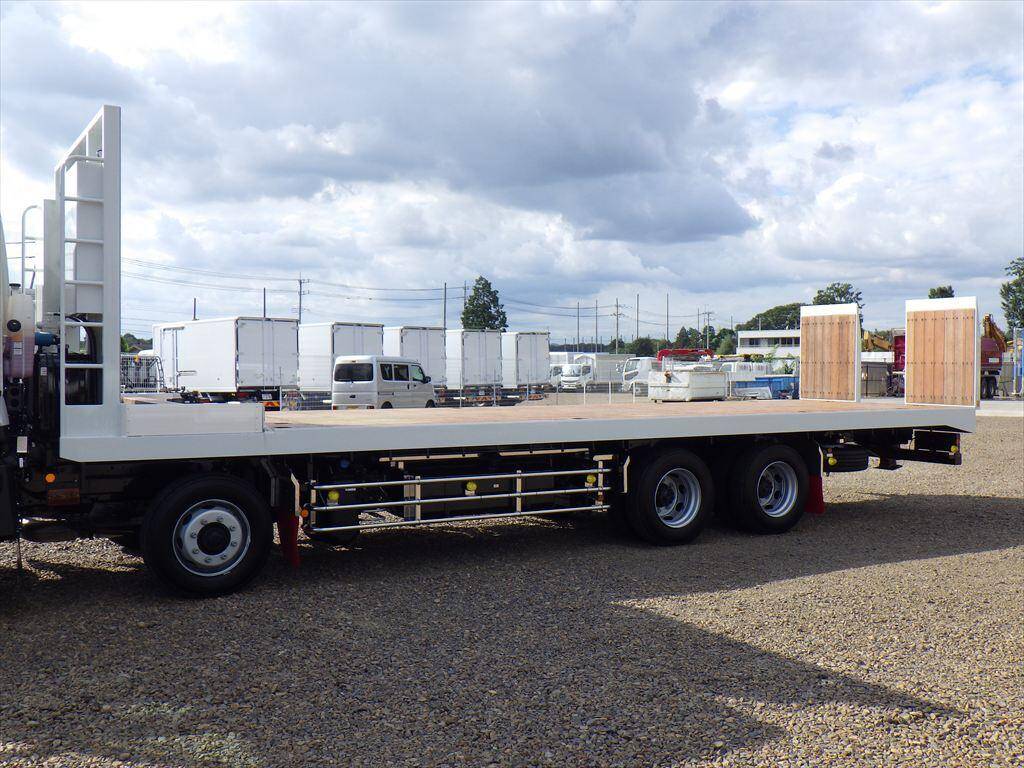 三菱ふそうスーパーグレートセーフティローダー大型（10t）[写真06]