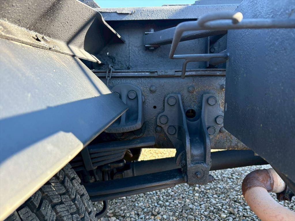 三菱ふそうファイターコンテナ専用車増トン（6t・8t）[写真12]