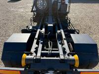 三菱ふそうファイターコンテナ専用車増トン（6t・8t）[写真06]