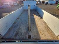 三菱ふそうファイターアルミブロック中型（4t）[写真09]