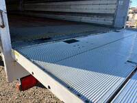 日野プロフィアアルミウイング大型（10t）[写真10]