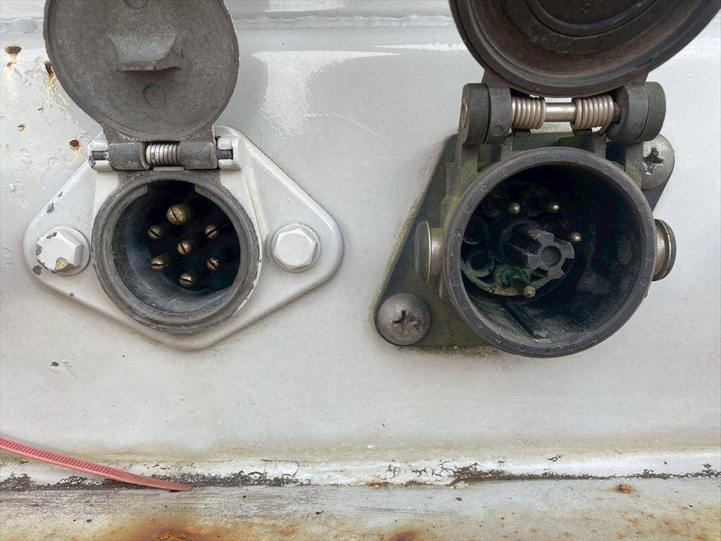 その他のメーカーその他の車種ウイングトレーラー大型（10t）[写真15]