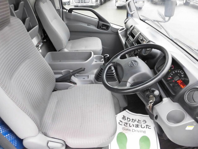 日野デュトロアルミウイング小型（2t・3t）[写真16]