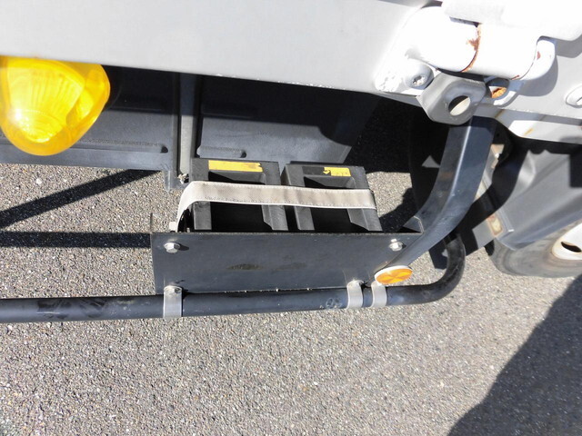 日野デュトロアルミウイング小型（2t・3t）[写真27]