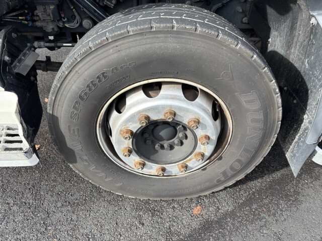 UDトラックスクオンアルミウイング大型（10t）[写真25]