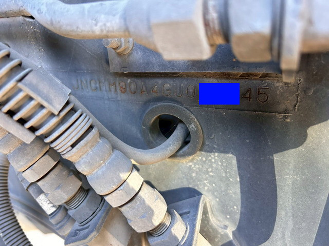 UDトラックスクオントレーラーヘッド（トラクターヘッド）大型（10t）[写真37]