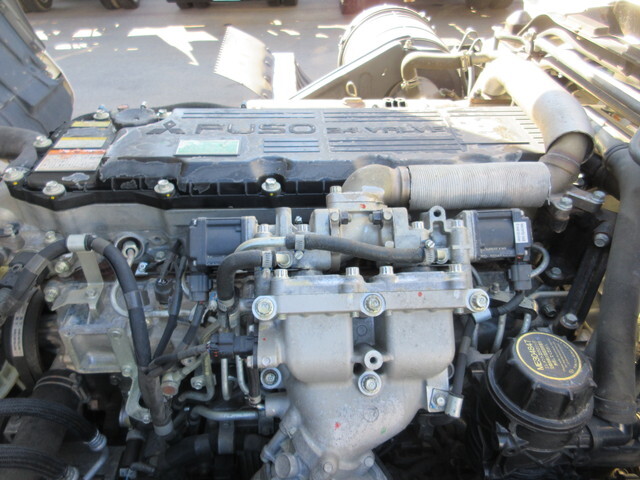 三菱ふそうファイタークレーン3段中型（4t）[写真19]