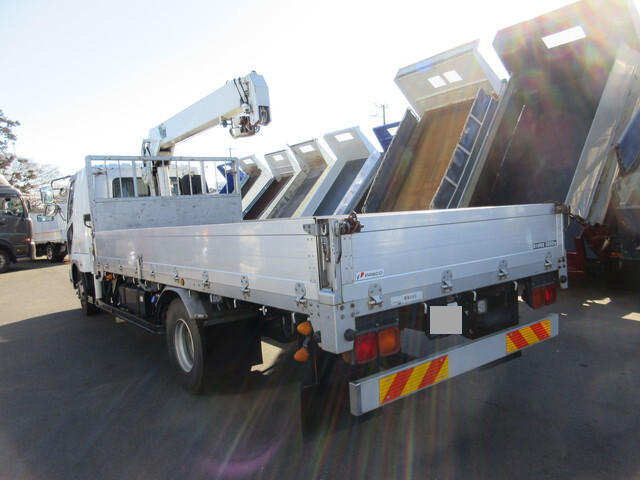 三菱ふそうファイタークレーン3段中型（4t）[写真02]