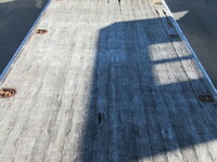 三菱ふそうファイタークレーン3段中型（4t）[写真36]