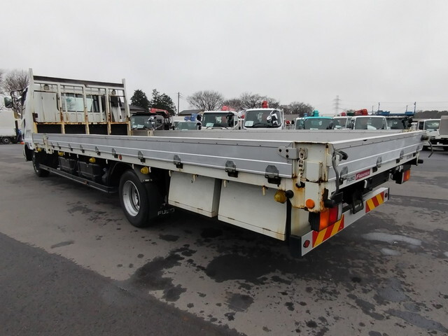 三菱ふそうファイターアルミブロック中型（4t）[写真02]