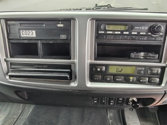 日野レンジャーアルミウイング中型（4t）[写真27]