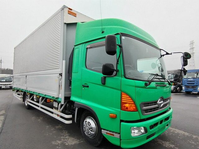 日野レンジャーアルミウイング中型（4t）[写真03]