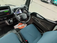 三菱ふそうキャンターダブルキャブ（Wキャブ）小型（2t・3t）[写真23]