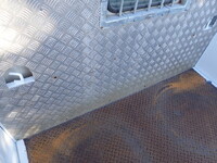 いすゞエルフ平ボディ小型（2t・3t）[写真16]