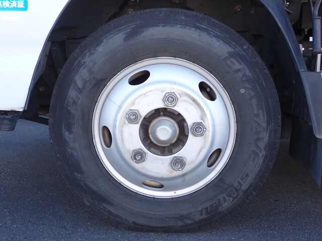 いすゞエルフ平ボディ小型（2t・3t）[写真28]