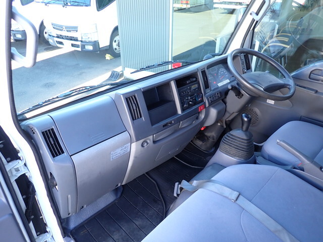 いすゞエルフ平ボディ小型（2t・3t）[写真35]