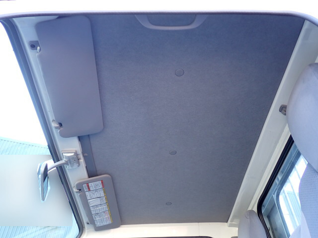 いすゞエルフ平ボディ小型（2t・3t）[写真37]