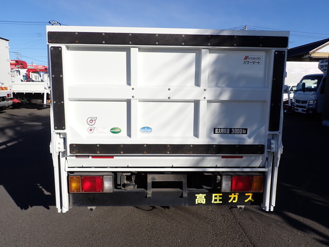 いすゞエルフ平ボディ小型（2t・3t）[写真06]