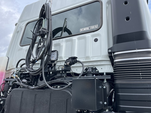 三菱ふそうグレートトレーラーヘッド（トラクターヘッド）大型（10t）[写真18]