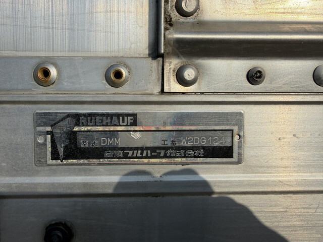 いすゞエルフアルミウイング小型（2t・3t）[写真13]