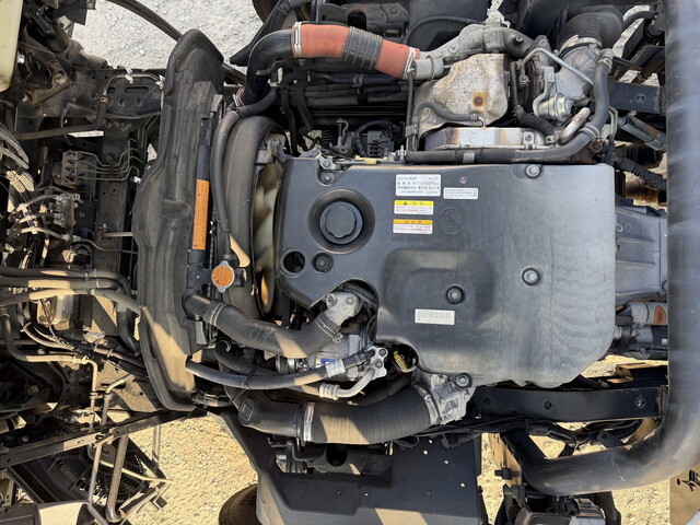 いすゞエルフアルミウイング小型（2t・3t）[写真15]