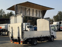 いすゞエルフアルミウイング小型（2t・3t）[写真02]