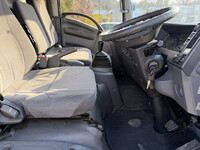 いすゞエルフアルミウイング小型（2t・3t）[写真38]